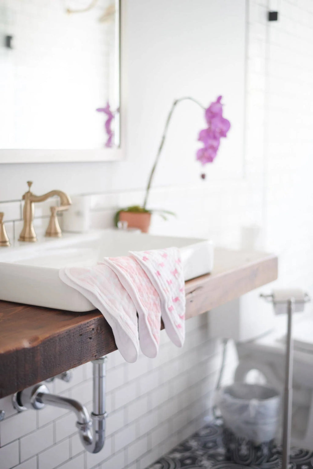 Pop of Pink Washcloth